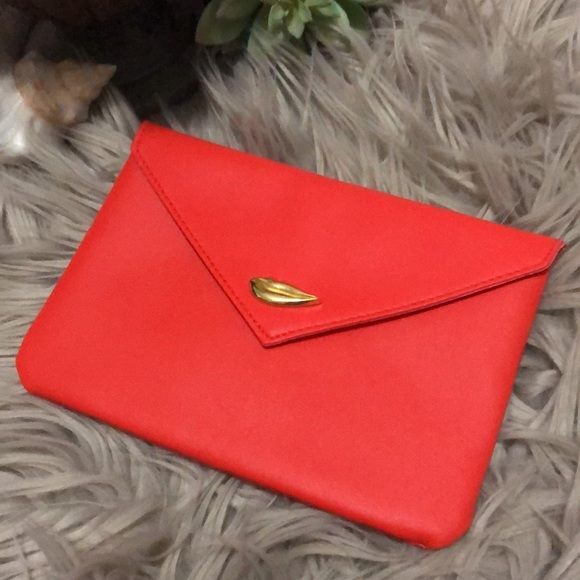 New Unused Ipsy “Sealed with a Kiss” Makeup Bag-Red/Gold-5x7-Flap Closure - Picture 2 of 11